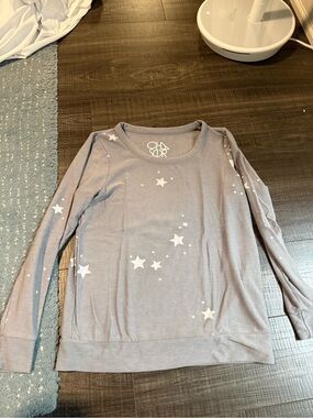 Chaser Lavender Gray V-Neck Tee